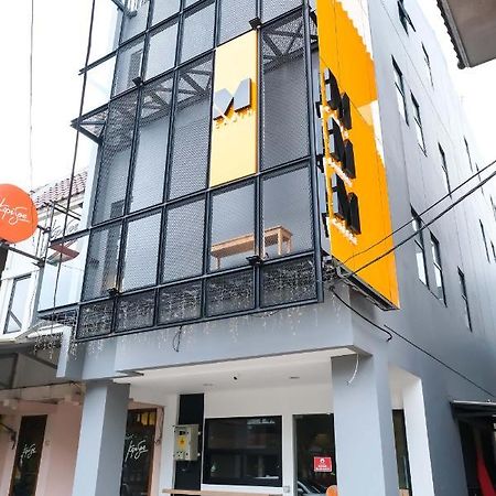 M Cabin Karawaci Binong Buitenkant foto